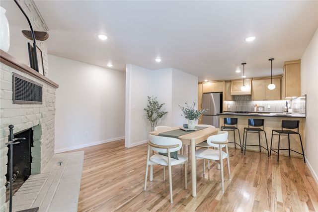 900 E Ash Street, Fayetteville, AR 72703