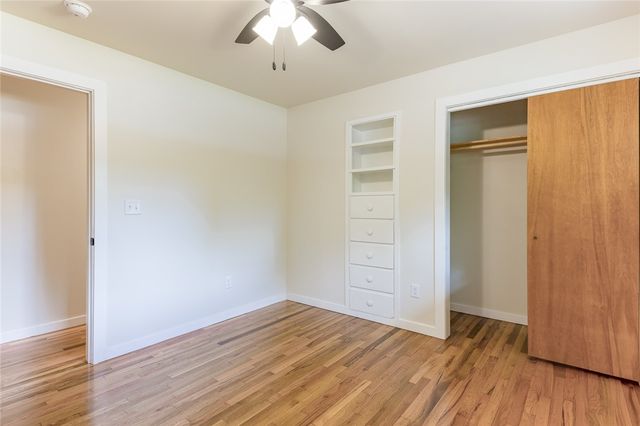 900 E Ash Street, Fayetteville, AR 72703