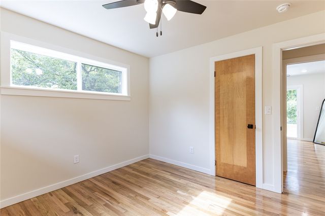 900 E Ash Street, Fayetteville, AR 72703