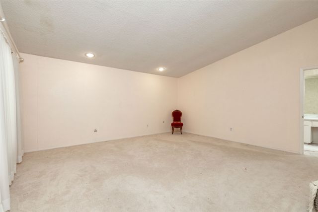 619 Baylor Street, Weatherford, TX 76086