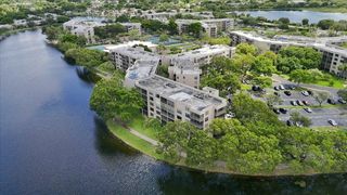 1100 COLONY POINT Circle 121, Pembroke Pines, FL 33026