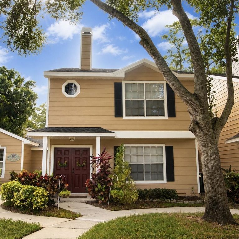 2384 HOUNDS TRAIL, Palm Harbor, FL 34683