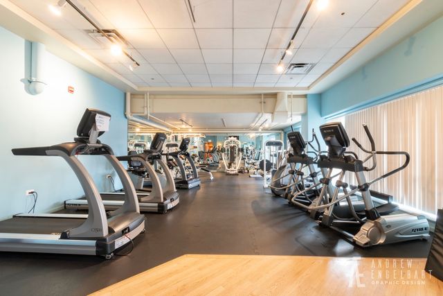 933 W Van Buren Street 321, Chicago, IL 60607