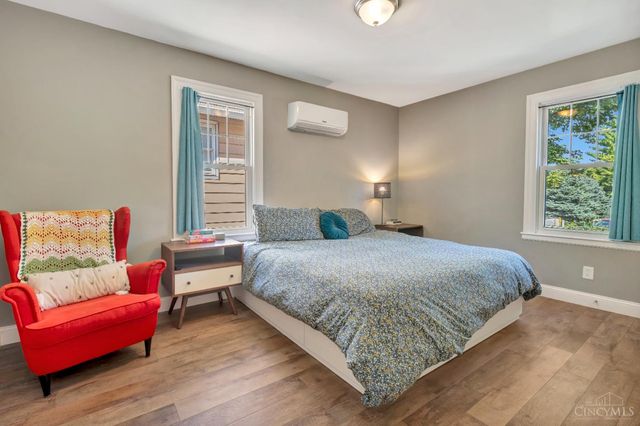 710 E Ross Avenue, St Bernard, OH 45217