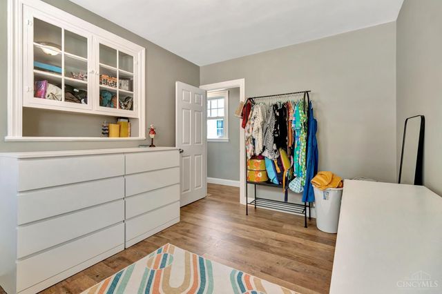 710 E Ross Avenue, St Bernard, OH 45217