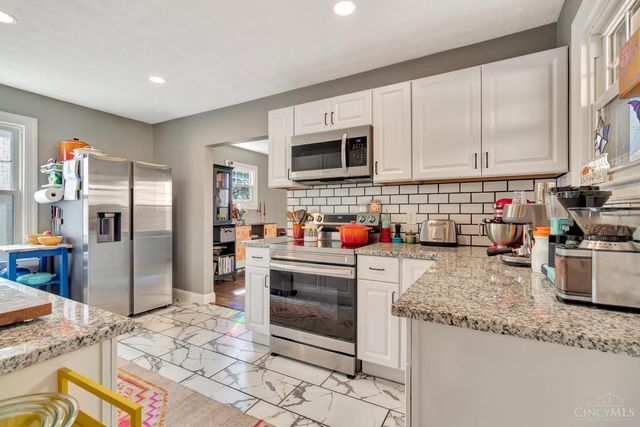 710 E Ross Avenue, St Bernard, OH 45217