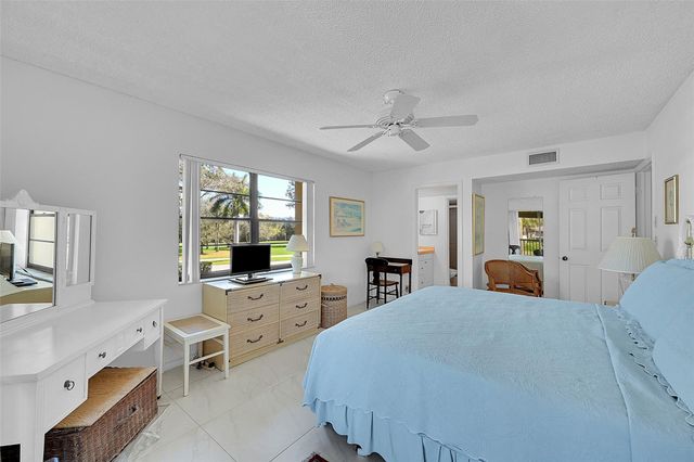 111 Deer Creek Boulevard 108, Deerfield Beach, FL 33442