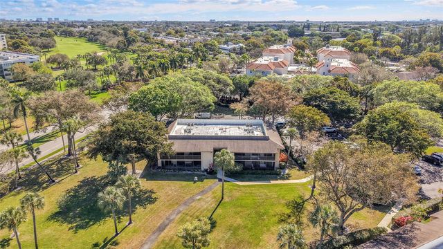 111 Deer Creek Boulevard 108, Deerfield Beach, FL 33442