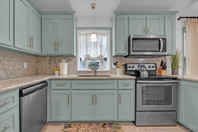 1444 S Gary Avenue, Tulsa, OK 74104