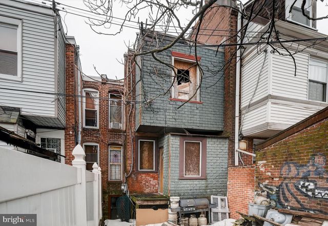 5206 N SYDENHAM ST, Philadelphia, PA 19141