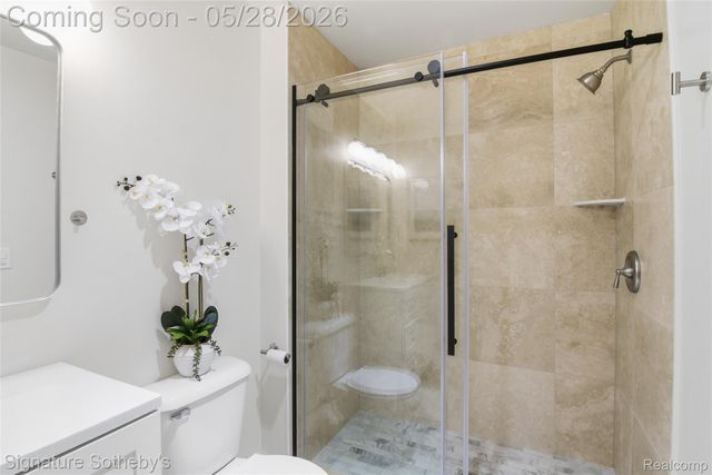 29850 W 12 Mile Road 512, Farmington Hills, MI 48334