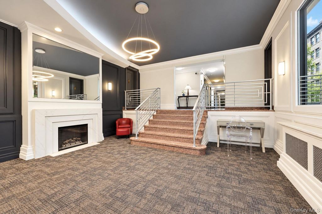 325 Main Street 2G, White Plains, NY 10601 — photo 3