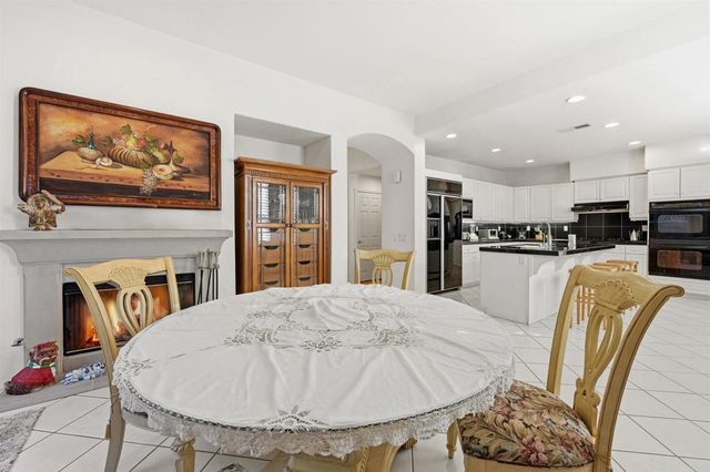 8010 Gilman Court, La Jolla, CA 92037