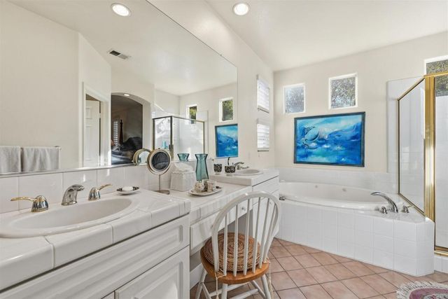 8010 Gilman Court, La Jolla, CA 92037