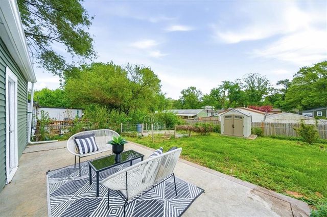 1736 Brook Street, Lawrence, KS 66044