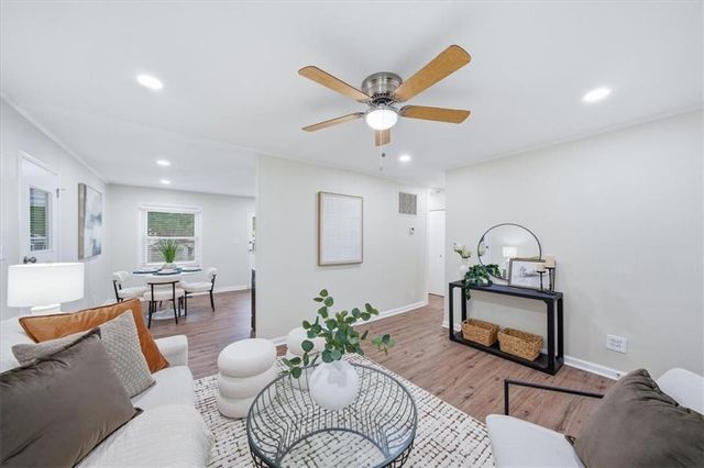1736 Brook Street, Lawrence, KS 66044