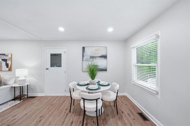 1736 Brook Street, Lawrence, KS 66044