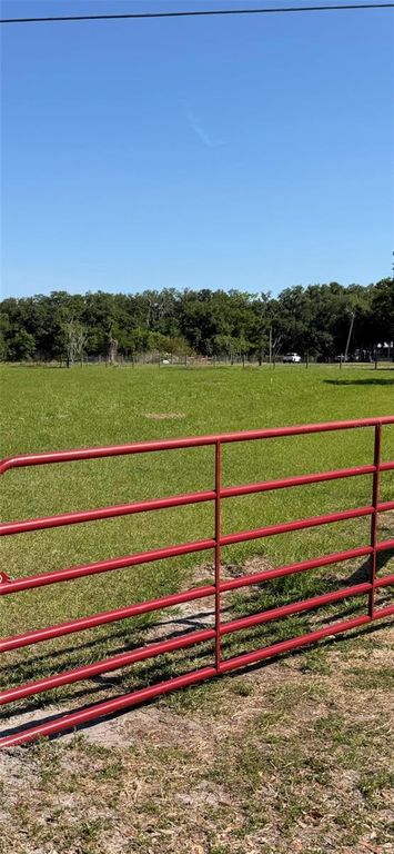 SYDNEY ROAD, Dover, FL 33527