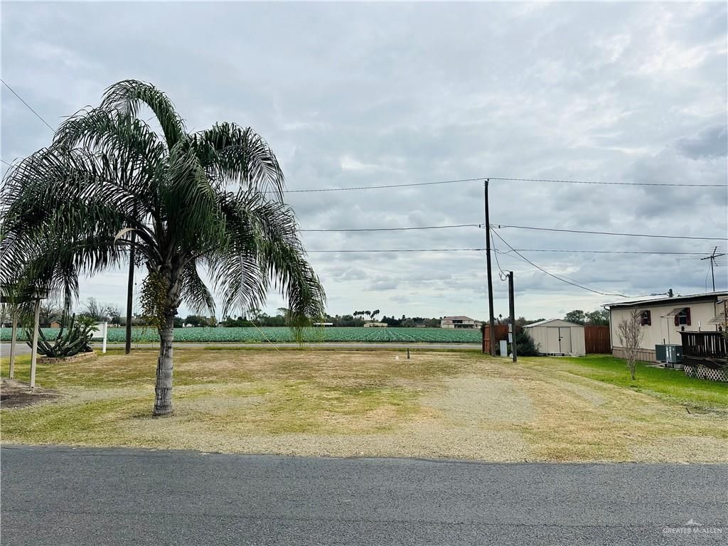 26826 S Tamm Lane, Harlingen, TX 78552