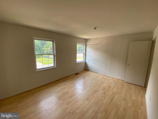 200 BRIGHTON SQ, Fredericksburg, VA 22401