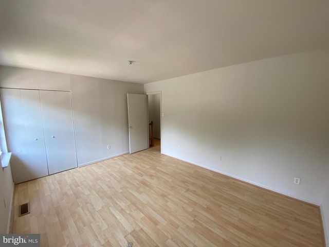 200 BRIGHTON SQ, Fredericksburg, VA 22401