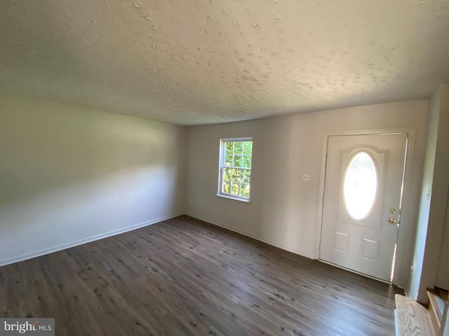 200 BRIGHTON SQ, Fredericksburg, VA 22401