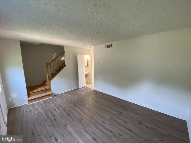 200 BRIGHTON SQ, Fredericksburg, VA 22401