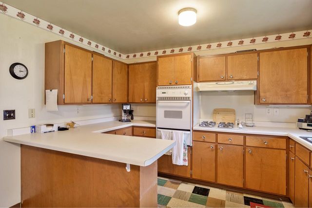 1726 Avon Court, Beloit, WI 53511