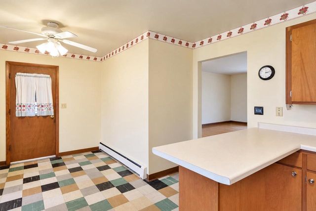 1726 Avon Court, Beloit, WI 53511