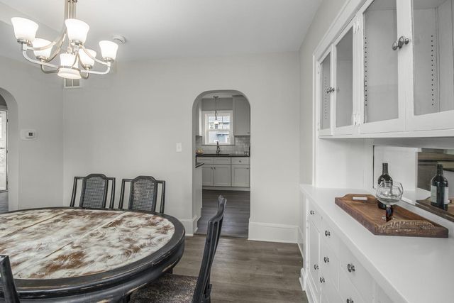 1764 English Street, Maplewood, MN 55109