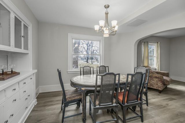 1764 English Street, Maplewood, MN 55109