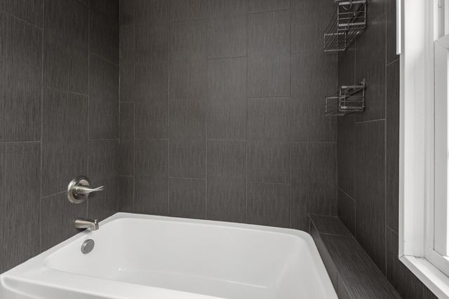 1764 English Street, Maplewood, MN 55109