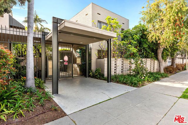 3166 S Sepulveda Boulevard 14, Los Angeles, CA 90034