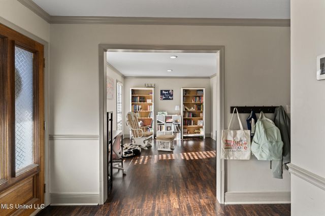 50 Leaf Lane, Hattiesburg, MS 39402