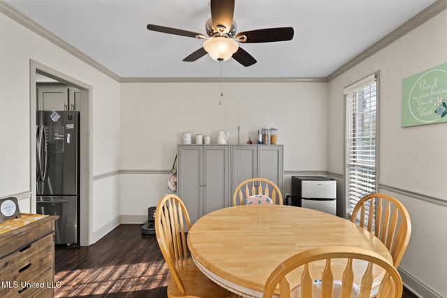 50 Leaf Lane, Hattiesburg, MS 39402