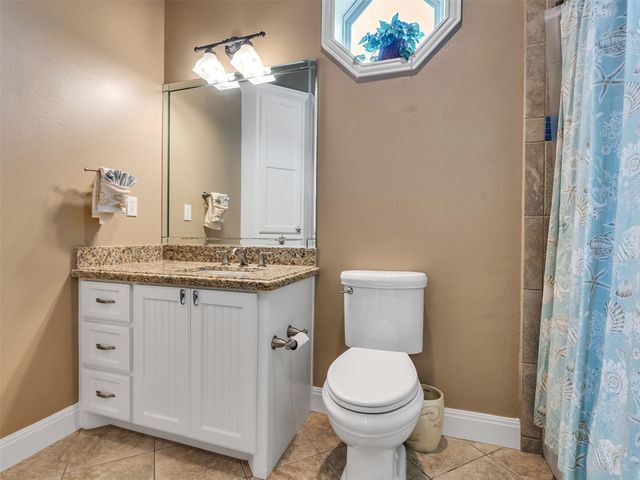 2276 Trinidad Drive, Crystal Beach, TX 77650