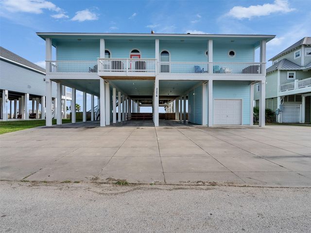 2276 Trinidad Drive, Crystal Beach, TX 77650