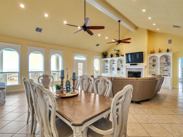 2276 Trinidad Drive, Crystal Beach, TX 77650