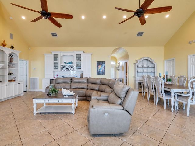 2276 Trinidad Drive, Crystal Beach, TX 77650