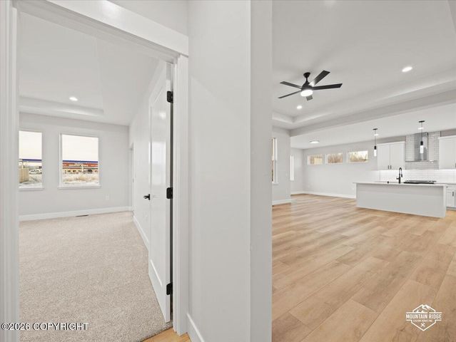 2252 S Skyward View Circle, Palmer, AK 99645