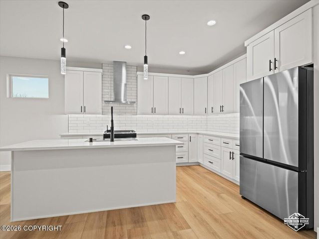 2252 S Skyward View Circle, Palmer, AK 99645