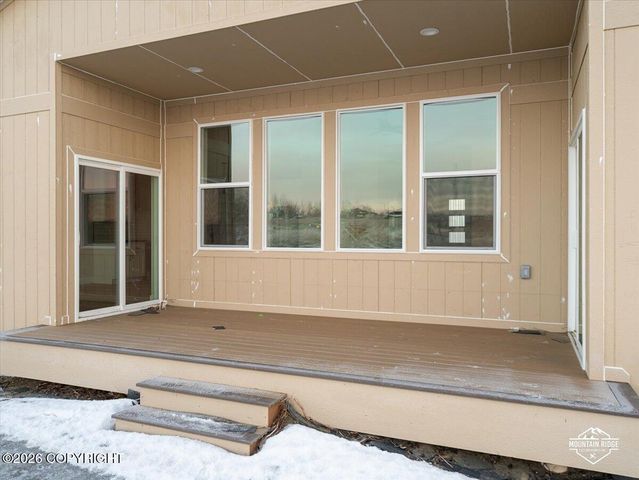 2252 S Skyward View Circle, Palmer, AK 99645