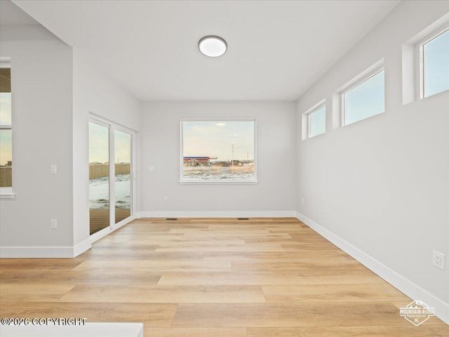 2252 S Skyward View Circle, Palmer, AK 99645