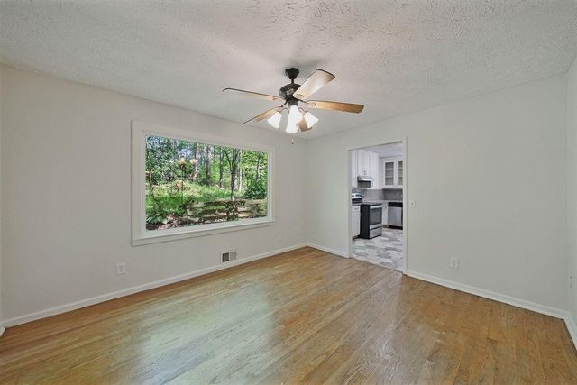 919 Lebanon, Woodstock, GA 30188