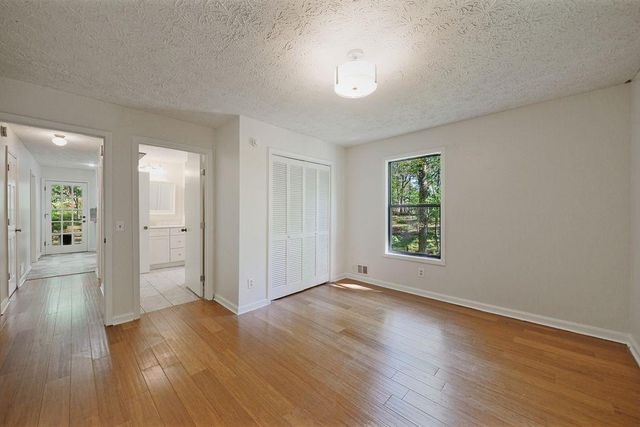 919 Lebanon, Woodstock, GA 30188