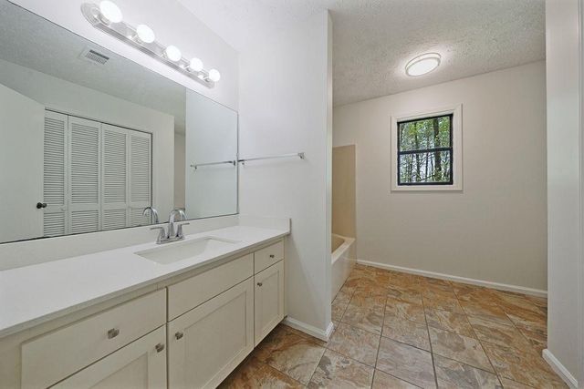 919 Lebanon, Woodstock, GA 30188