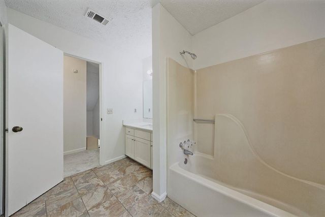 919 Lebanon, Woodstock, GA 30188