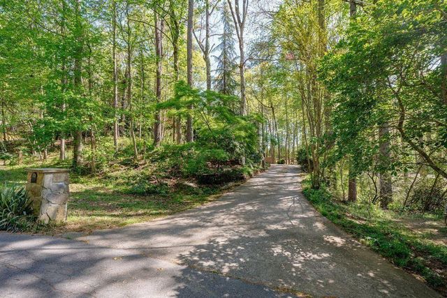 919 Lebanon, Woodstock, GA 30188