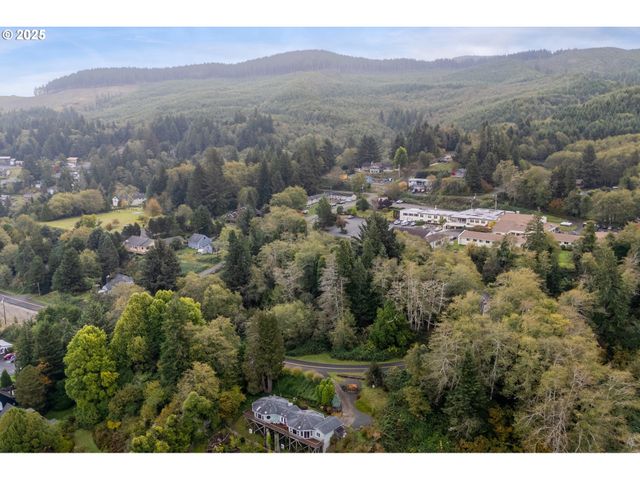 Rowe St 1800, Wheeler, OR 97147