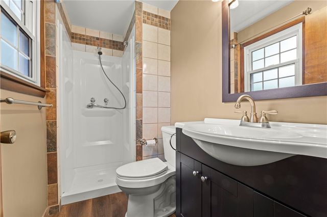 103 Sweetbriar Dr, North Strabane, PA 15317